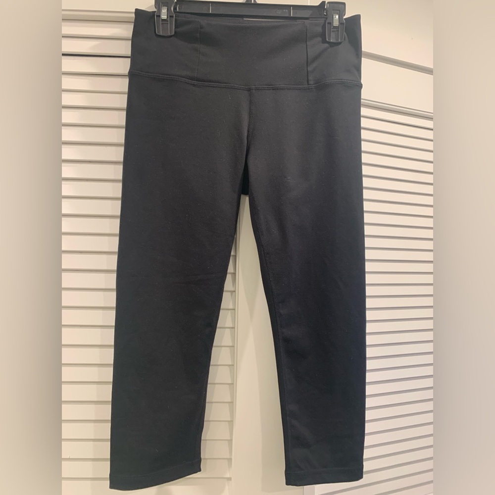 EUC Manduka women’s yoga pants size Medium‎ yoga Pilates active wear casual